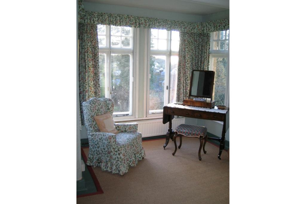 Bulmer Tye House Middleton  Room photo